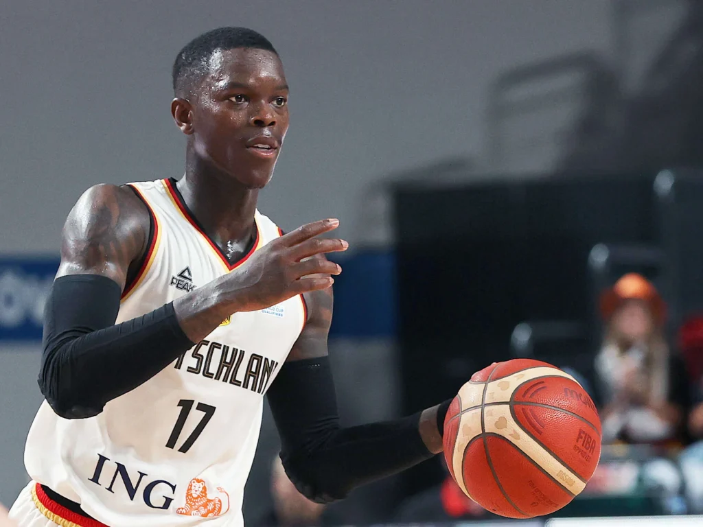 Wie Viele Geschwister Hat Dennis Schröder Ernährung