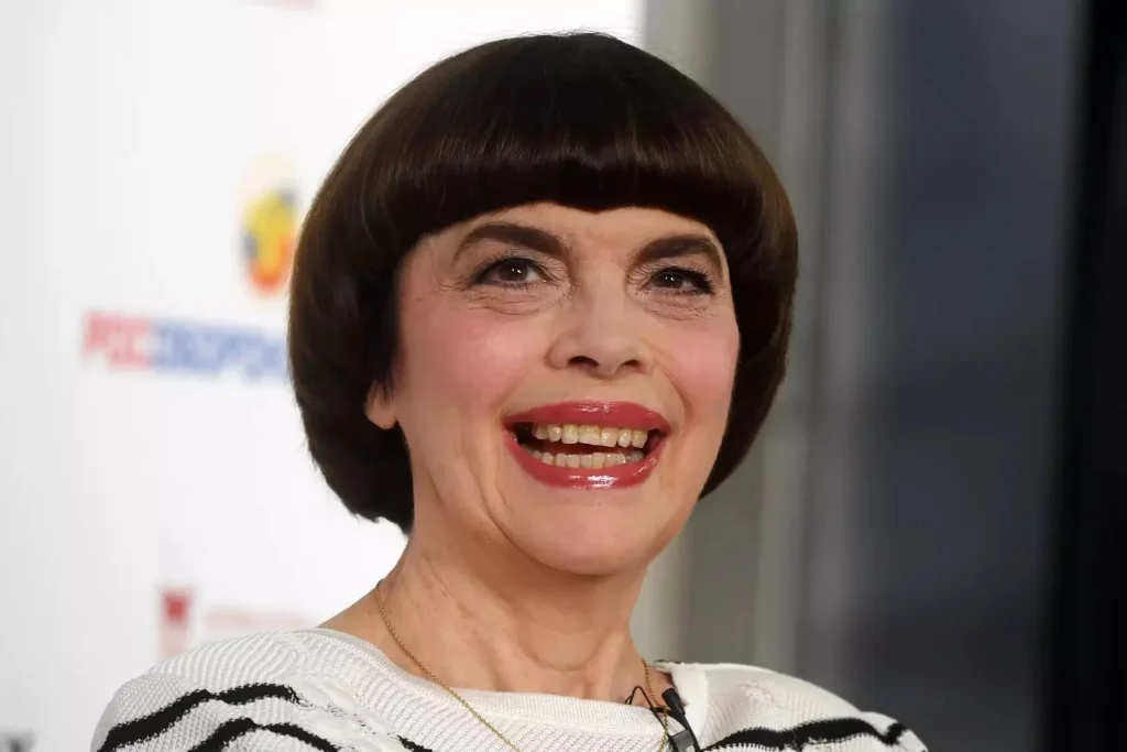 Mireille Mathieu Vermögen Tägliche Routine