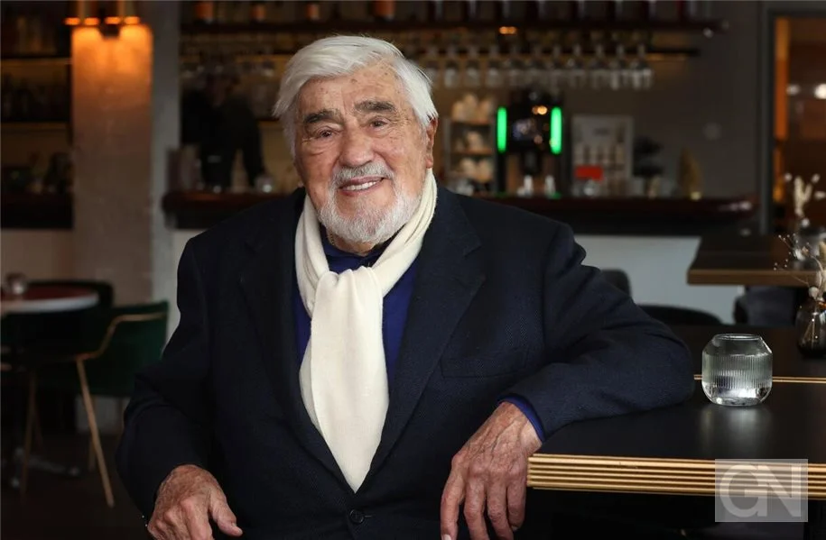 Mario Adorf krankheit Ernährung