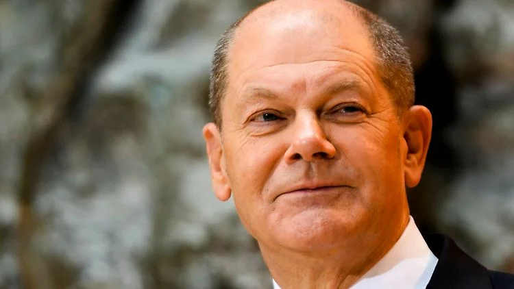 Wie groß ist olaf scholz Persönliches Leben