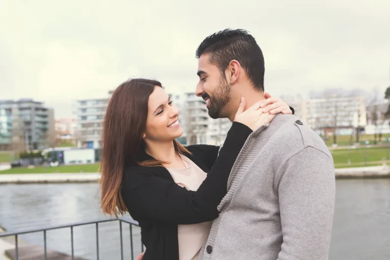 Ist Biyon Kattilathu verheiratet? – Das ist über sein Liebesleben bekannt