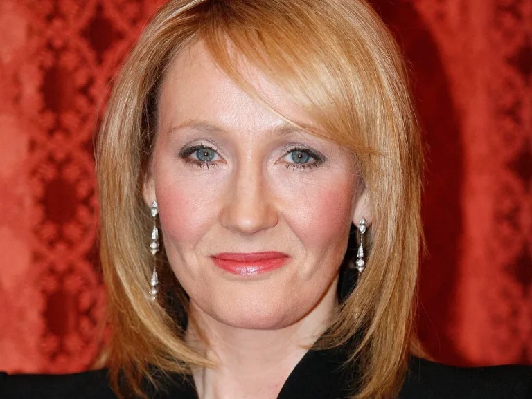J.K. Rowling Vermögen – So reich ist die Harry-Potter-Autorin
