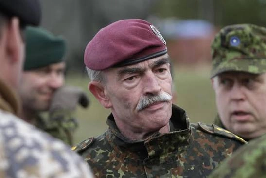 Hans Lothar Domröse Karriere