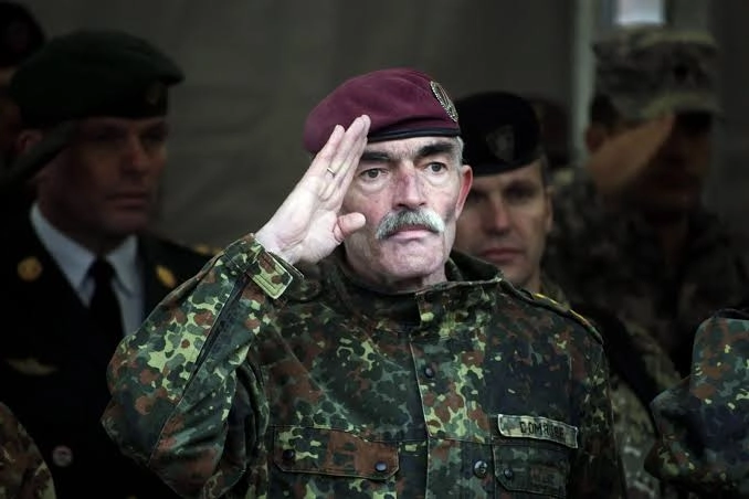 Hans Lothar Domröse Tägliche Routine