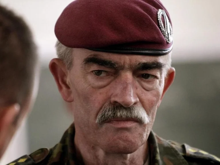 Hans-Lothar Domröse Vermögen