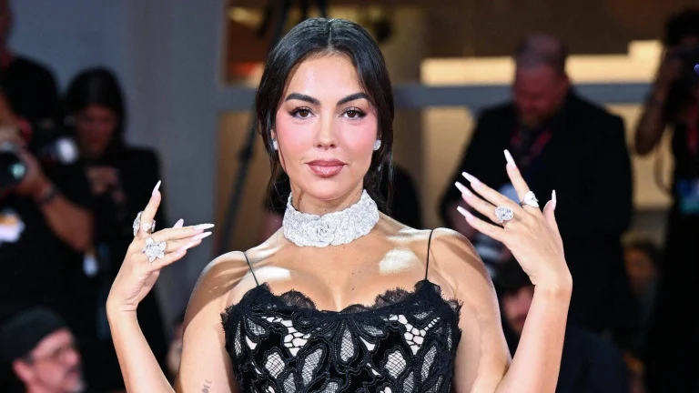 Georgina Rodriguez Größe