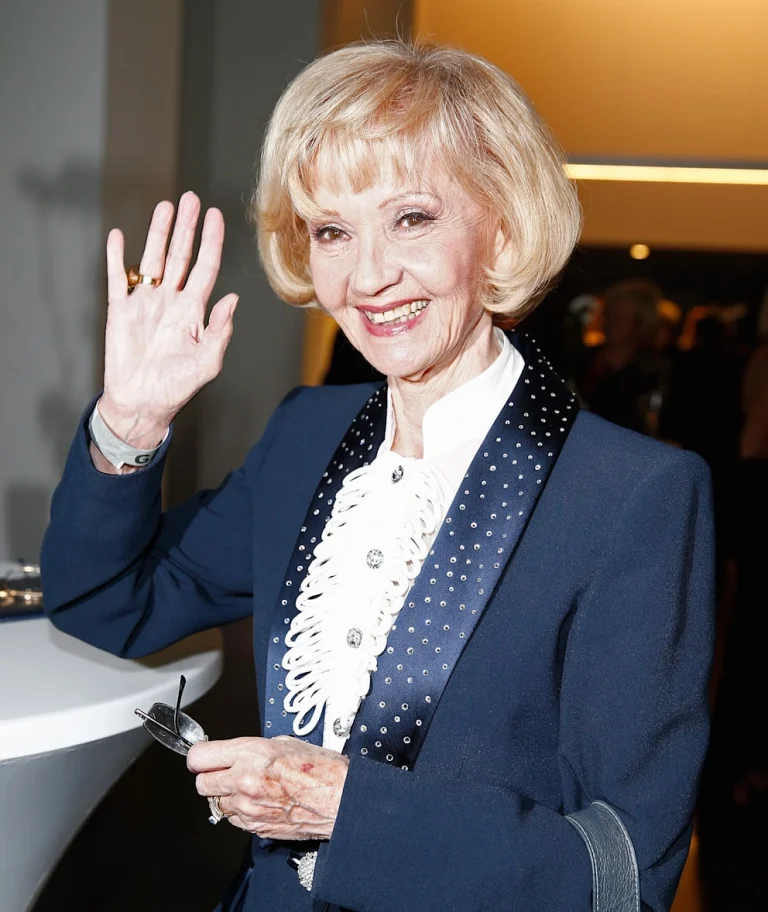 Wann ist Liselotte Pulver geboren