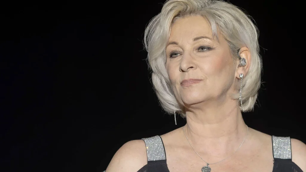 claudia jung Musikkarriere als wichtigste Einnahmequelle