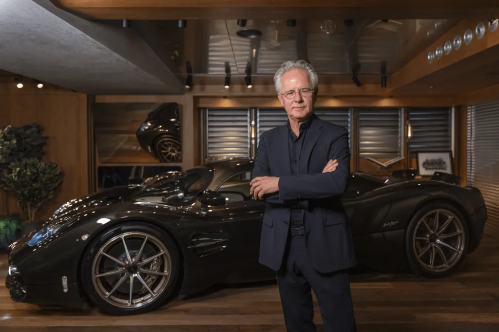Wie hat Horacio Pagani sein Vermögen verdient